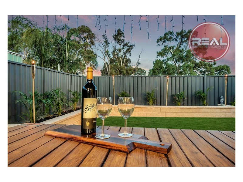2 Robe Street, Andrews Farm SA 5114