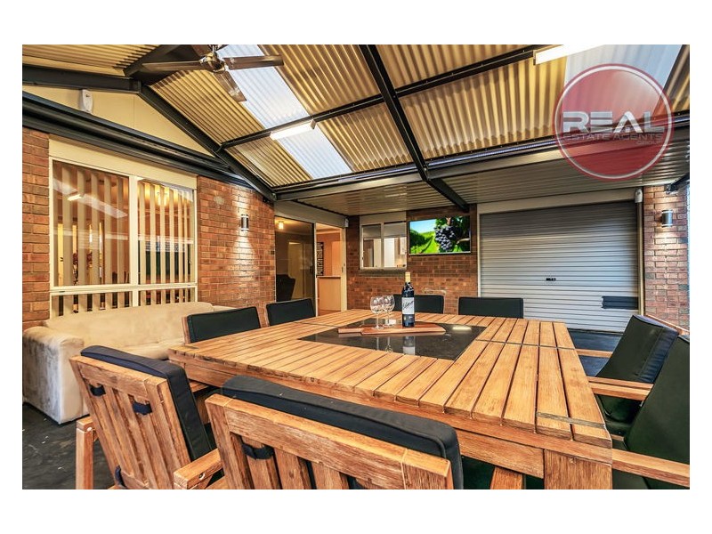 2 Robe Street, Andrews Farm SA 5114