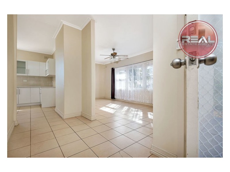 12 Kentish Road, Elizabeth Downs SA 5113