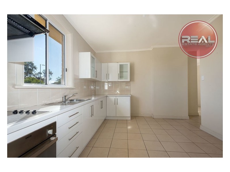 12 Kentish Road, Elizabeth Downs SA 5113