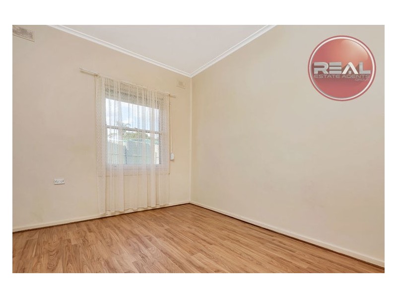 12 Kentish Road, Elizabeth Downs SA 5113