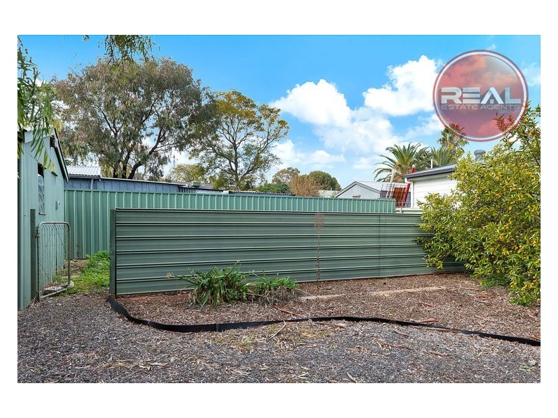 14 St Leonard Crescent, Elizabeth Downs SA 5113