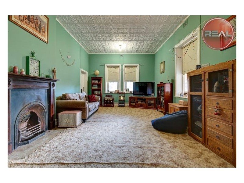 295 Goyder Highway, Burra SA 5417