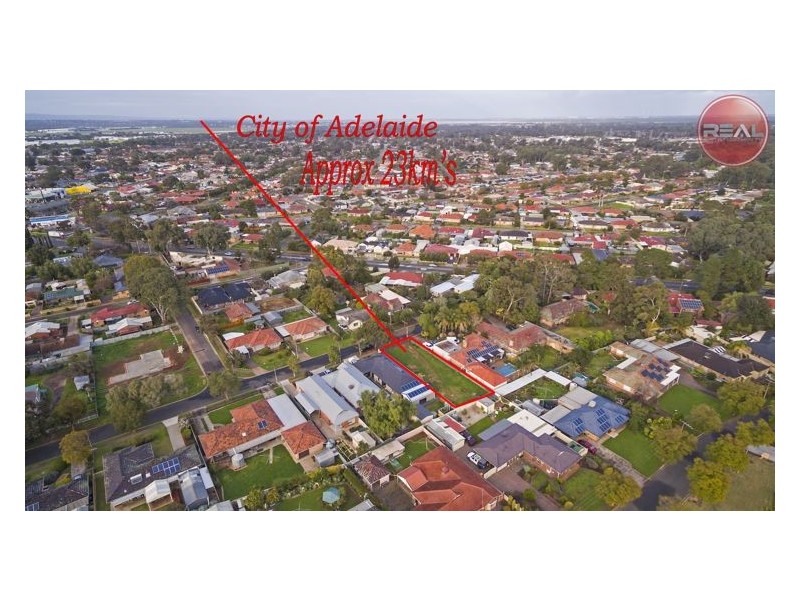 33B Lawrie Avenue, Salisbury SA 5108