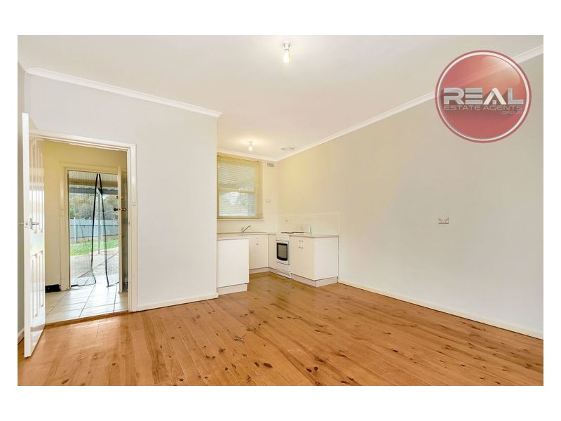 34 Loftis Road, Elizabeth Downs SA 5113