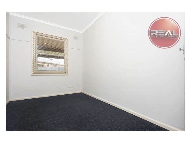 34 Loftis Road, Elizabeth Downs SA 5113