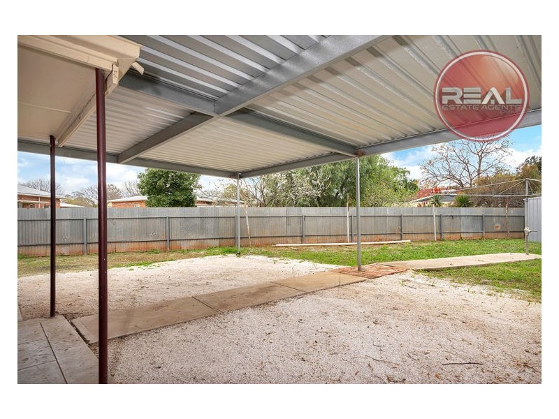 34 Loftis Road, Elizabeth Downs SA 5113