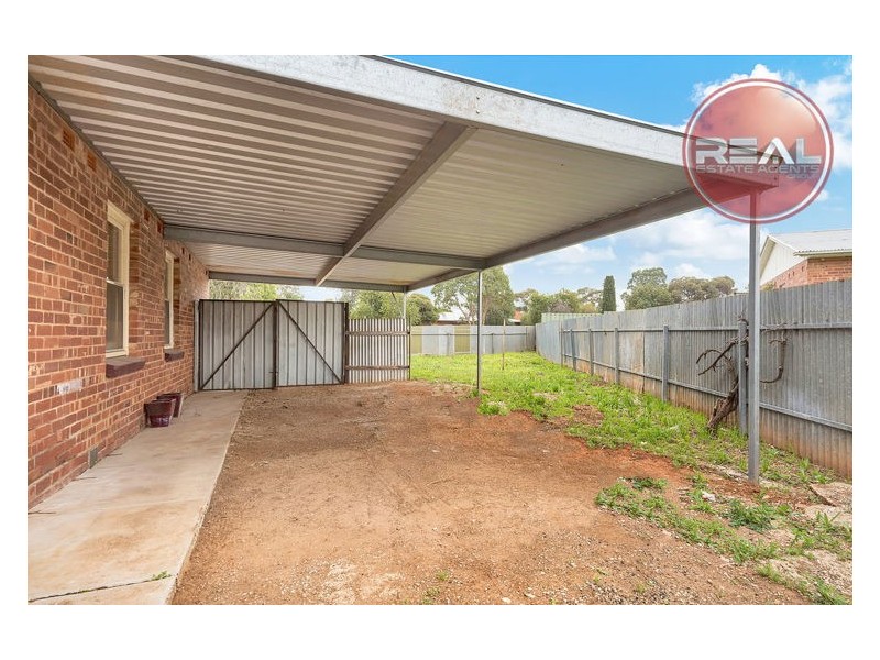 34 Loftis Road, Elizabeth Downs SA 5113