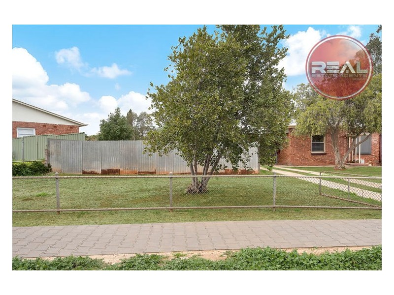 34 Loftis Road, Elizabeth Downs SA 5113