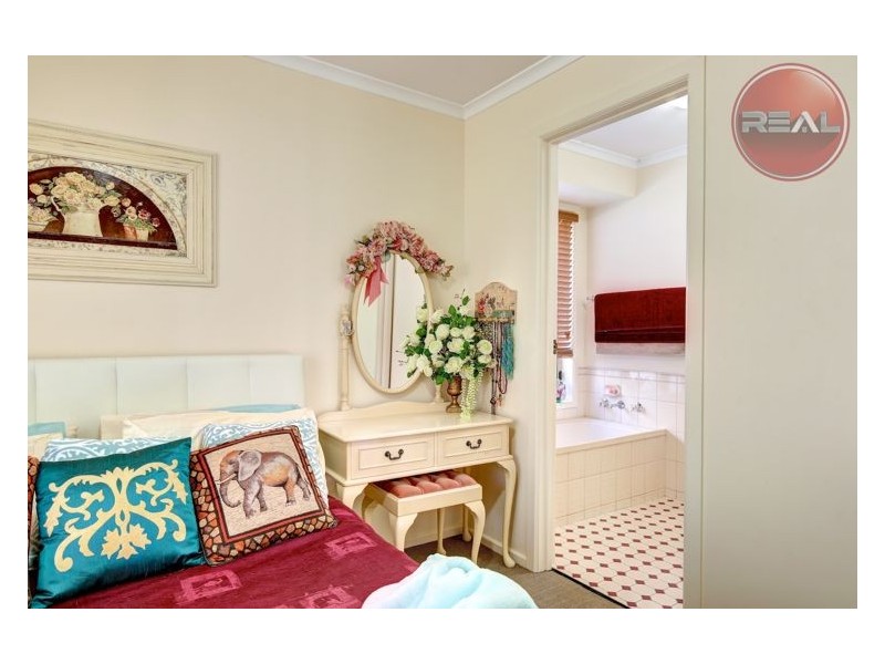 6 Coachwood Court, Wynn Vale SA 5127