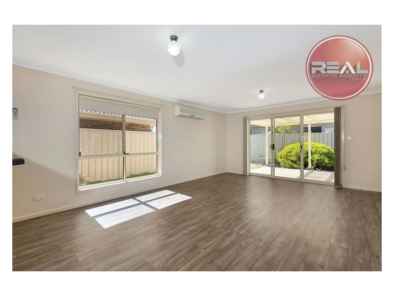 17 Dineen Road, Parafield Gardens SA 5107