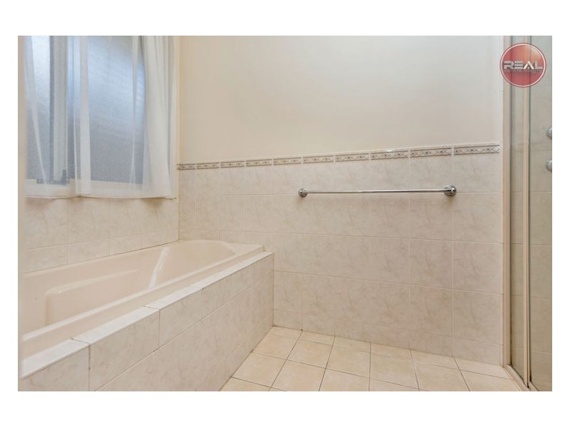 17 Dineen Road, Parafield Gardens SA 5107