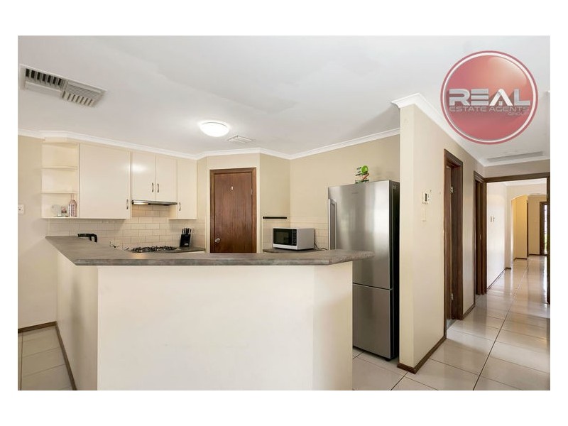 5 Clift Close, Evanston SA 5116