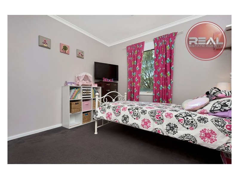 8 Phelps Street, Elizabeth East SA 5112