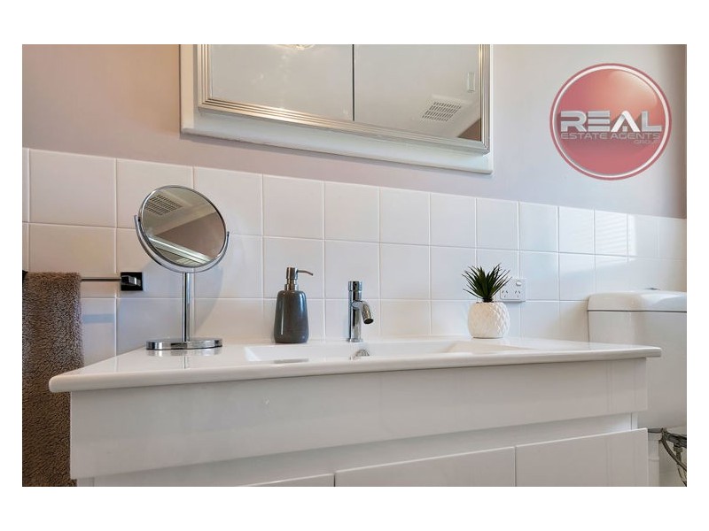 8 Phelps Street, Elizabeth East SA 5112