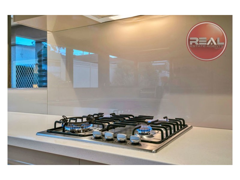 5 Kosmina Crescent, Hillbank SA 5112