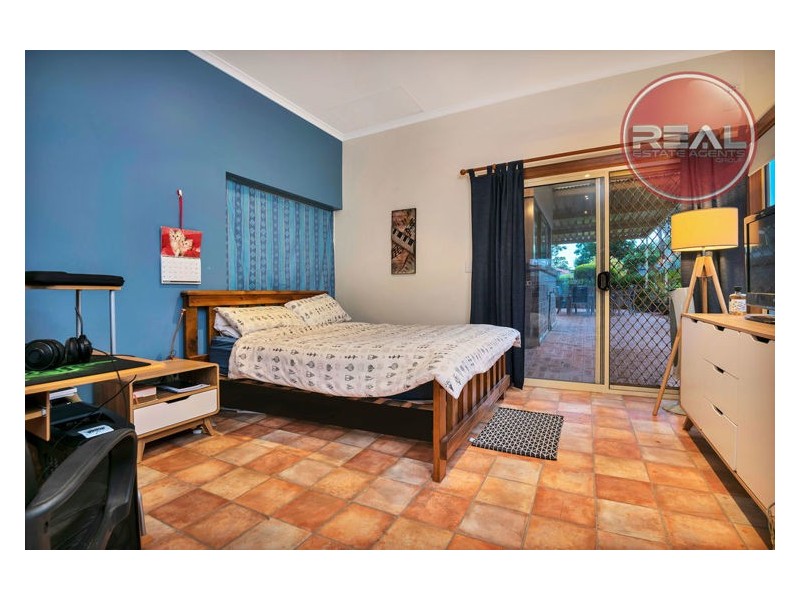 5 Kosmina Crescent, Hillbank SA 5112