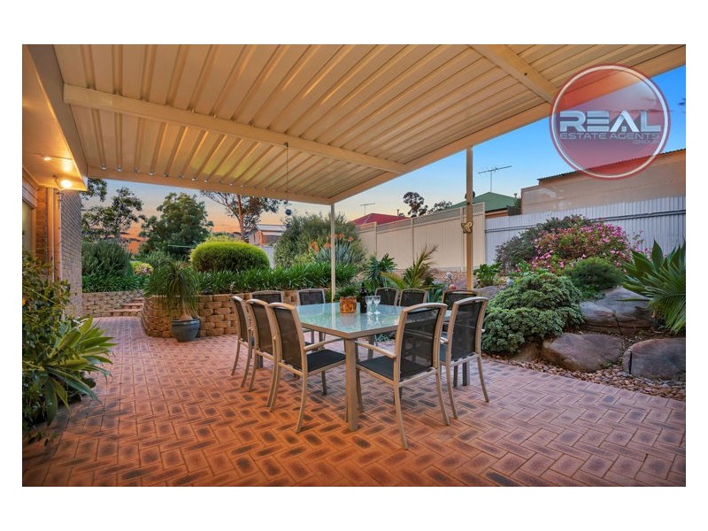 5 Kosmina Crescent, Hillbank SA 5112