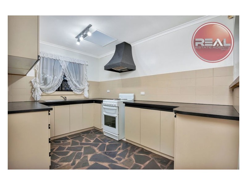 8 Ludwig Street, Paralowie SA 5108