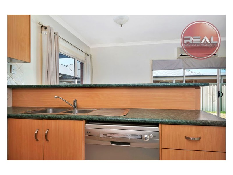127 Sanctuary Drive, Mawson Lakes SA 5095