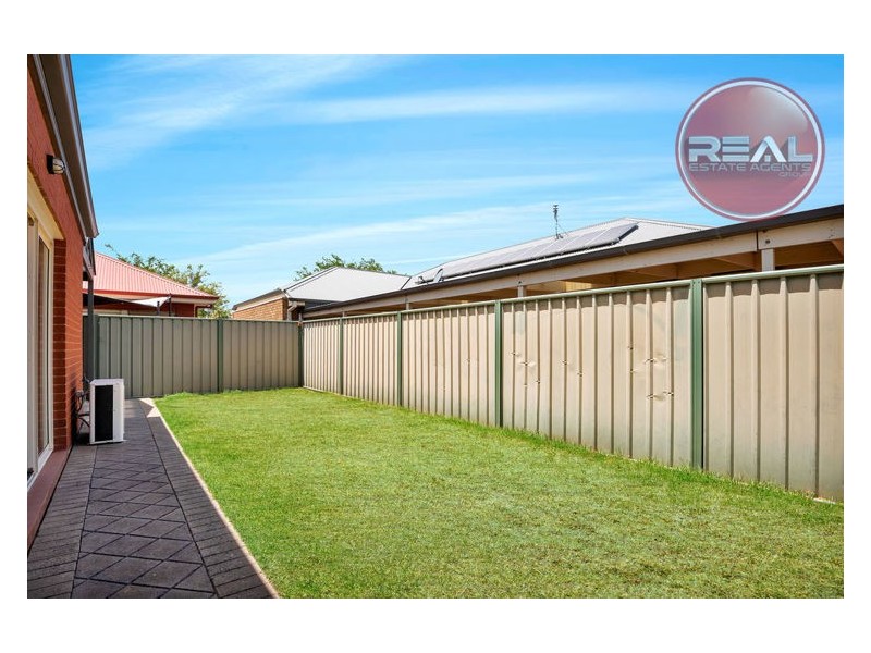 127 Sanctuary Drive, Mawson Lakes SA 5095