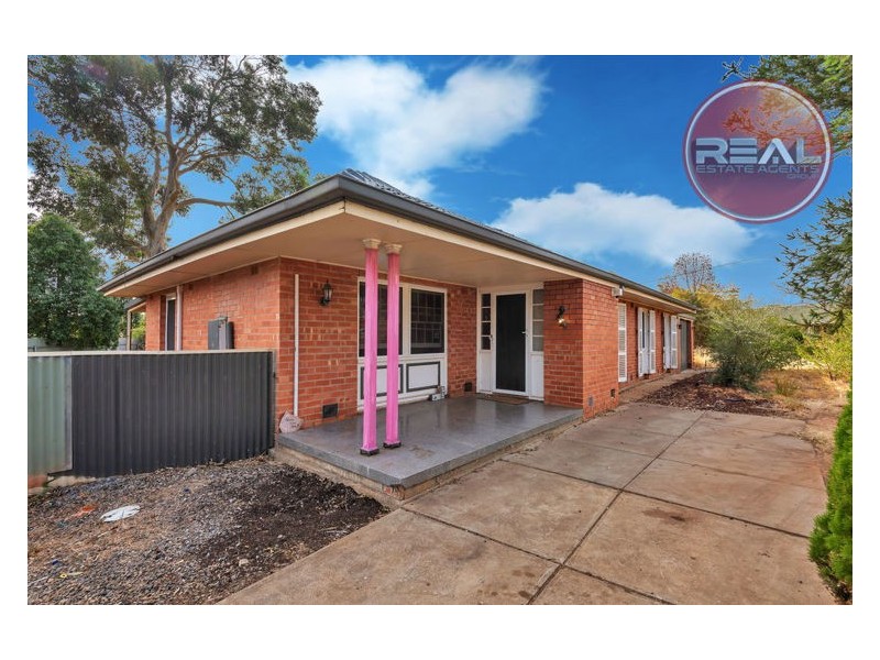 25 St Leonard Crescent, Elizabeth Downs SA 5113