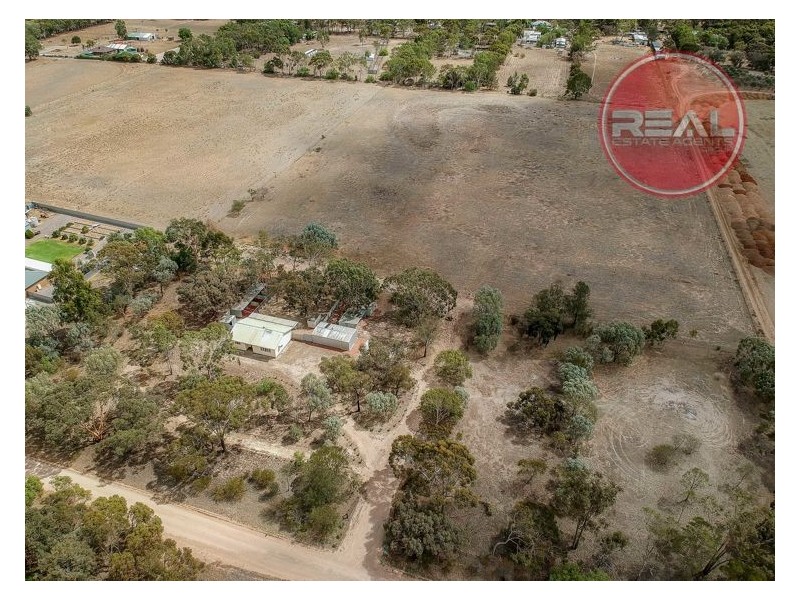 5 Peppermint Road, Lewiston SA 5501