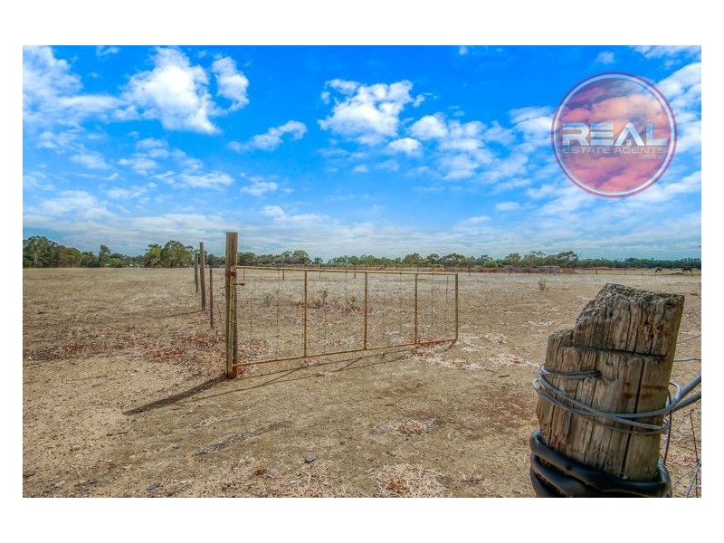 5 Peppermint Road, Lewiston SA 5501