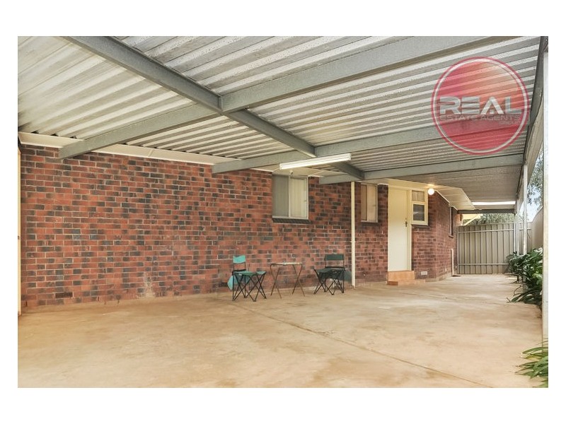 8 Bernadette Street, Paralowie SA 5108