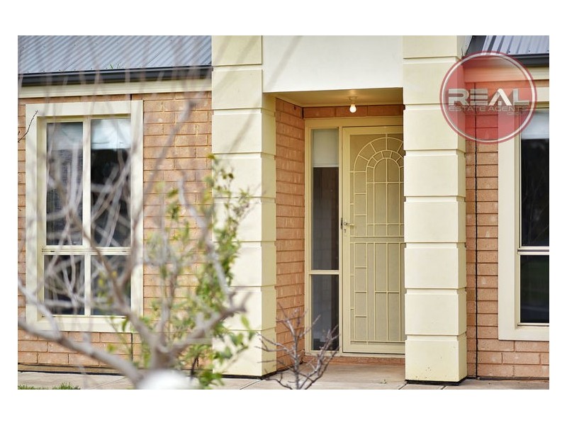 69 Castle Drive, Burton SA 5110