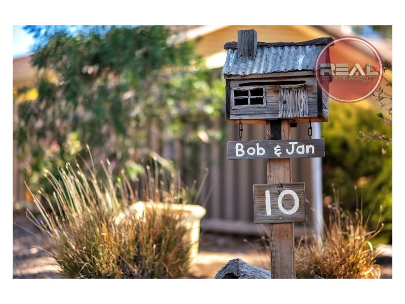 10 Shandon Drive, Hillbank SA 5112