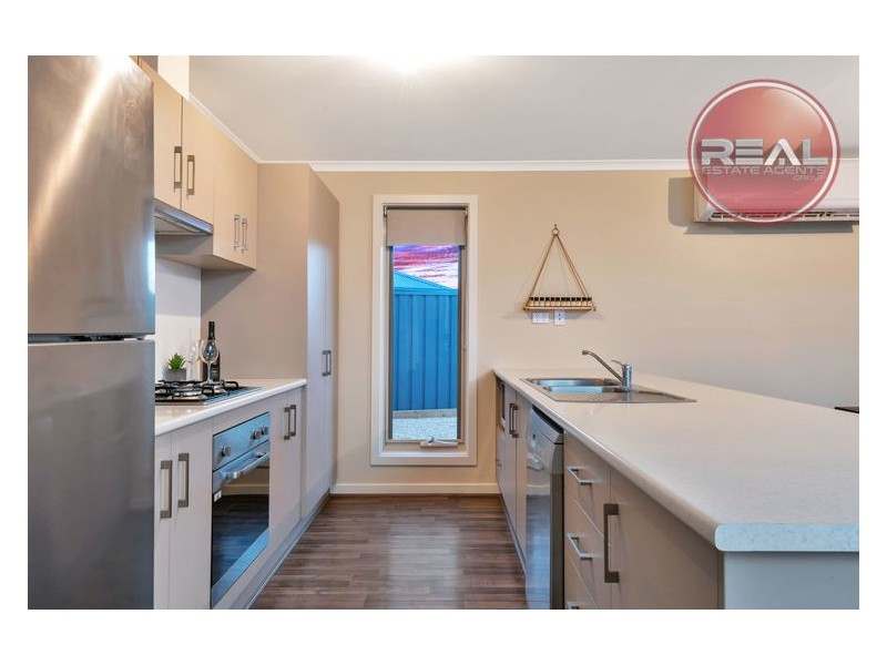 15 Kerang Street, Andrews Farm SA 5114
