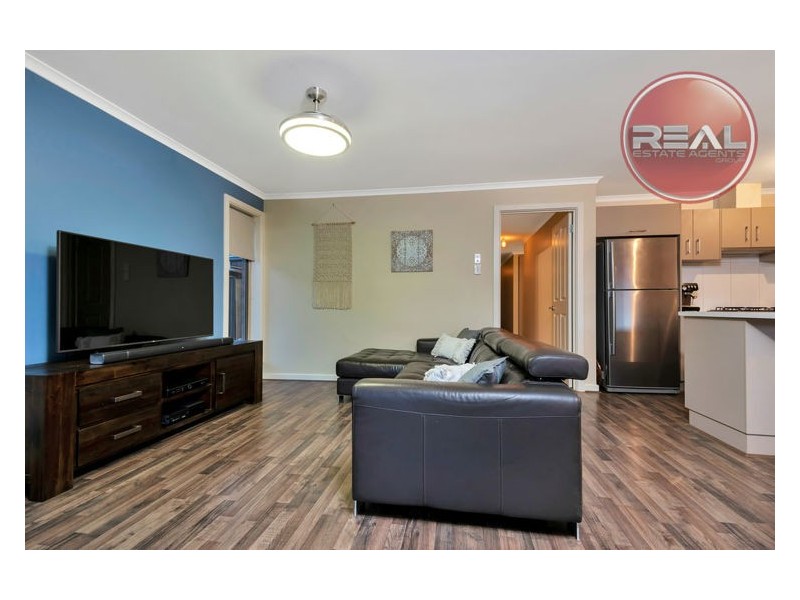 15 Kerang Street, Andrews Farm SA 5114