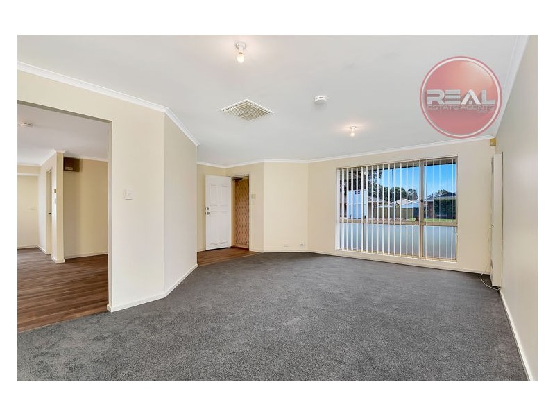 18 Bolivia Crescent, Paralowie SA 5108