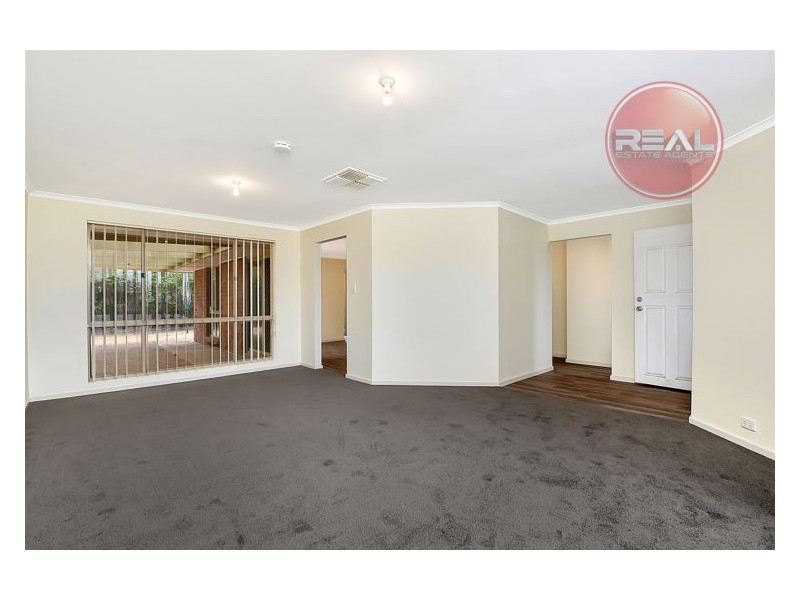 18 Bolivia Crescent, Paralowie SA 5108