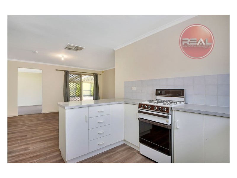 18 Bolivia Crescent, Paralowie SA 5108