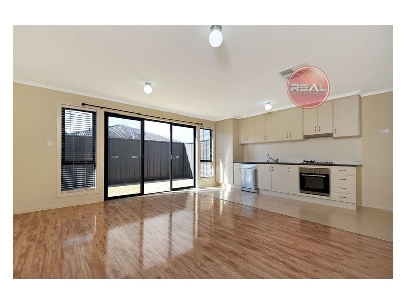 37 Riesling Crescent, Andrews Farm SA 5114