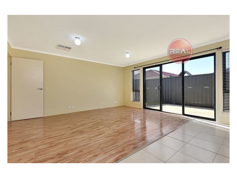 37 Riesling Crescent, Andrews Farm SA 5114