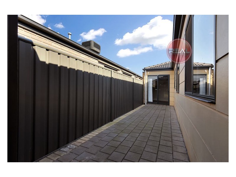 37 Riesling Crescent, Andrews Farm SA 5114