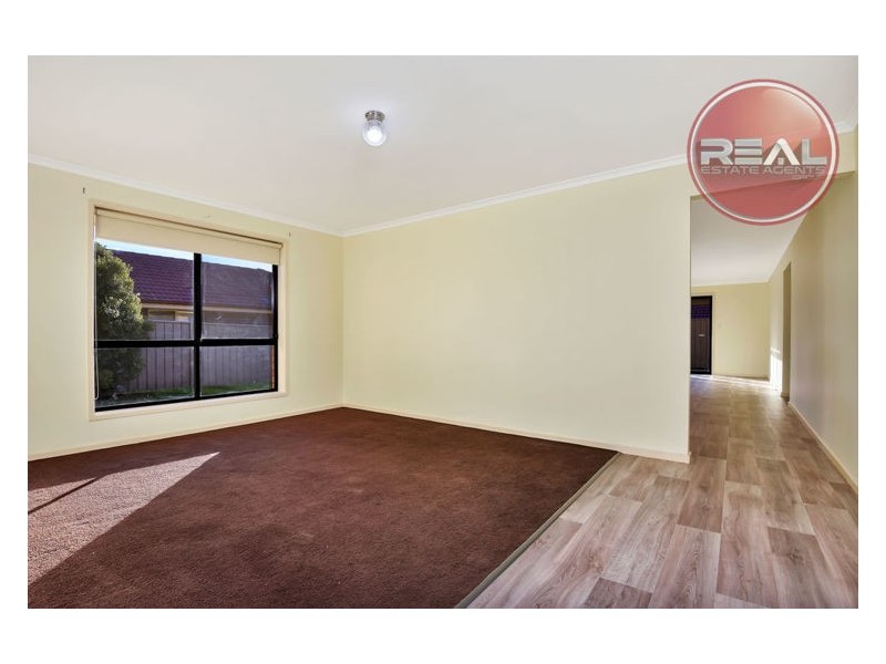 11 McGuire Court, Hackham SA 5163