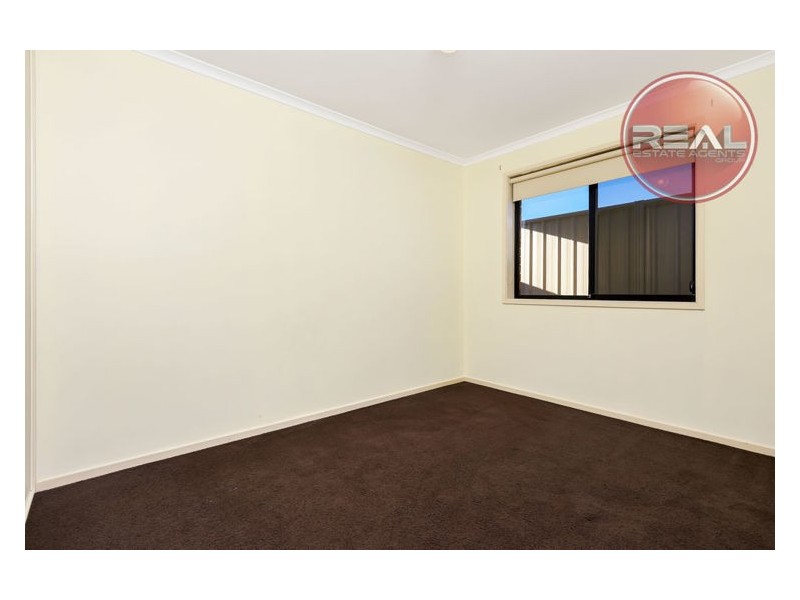 11 McGuire Court, Hackham SA 5163