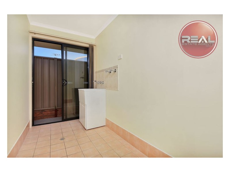 11 McGuire Court, Hackham SA 5163