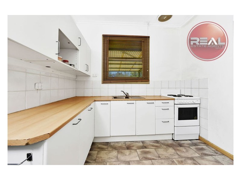 3 Davidson Road, Elizabeth Vale SA 5112
