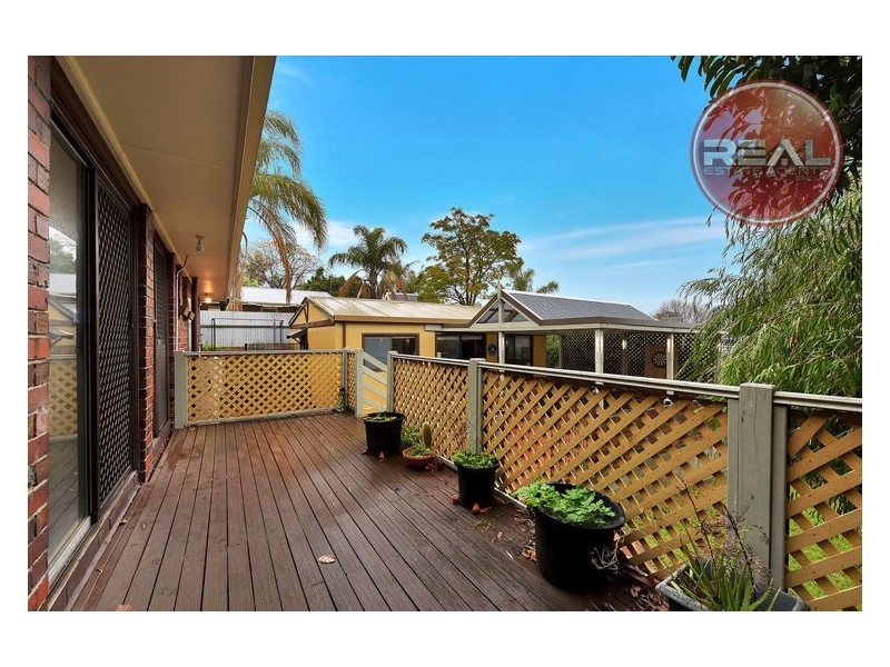 53 Landal Boulevard, Redwood Park SA 5097