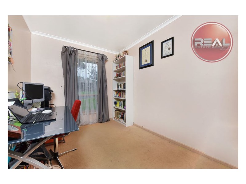 53 Landal Boulevard, Redwood Park SA 5097