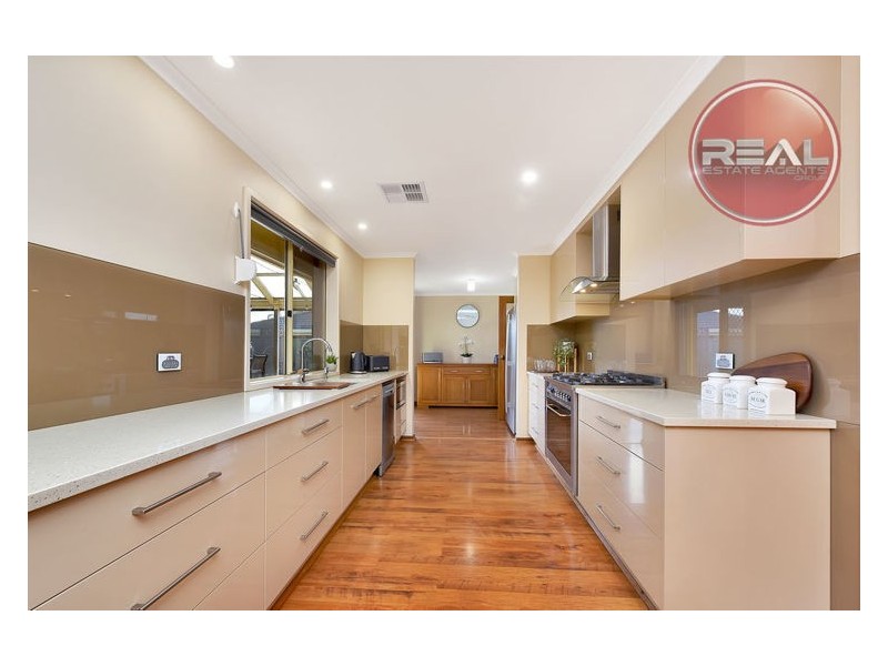 11 Thorne Street, Paralowie SA 5108