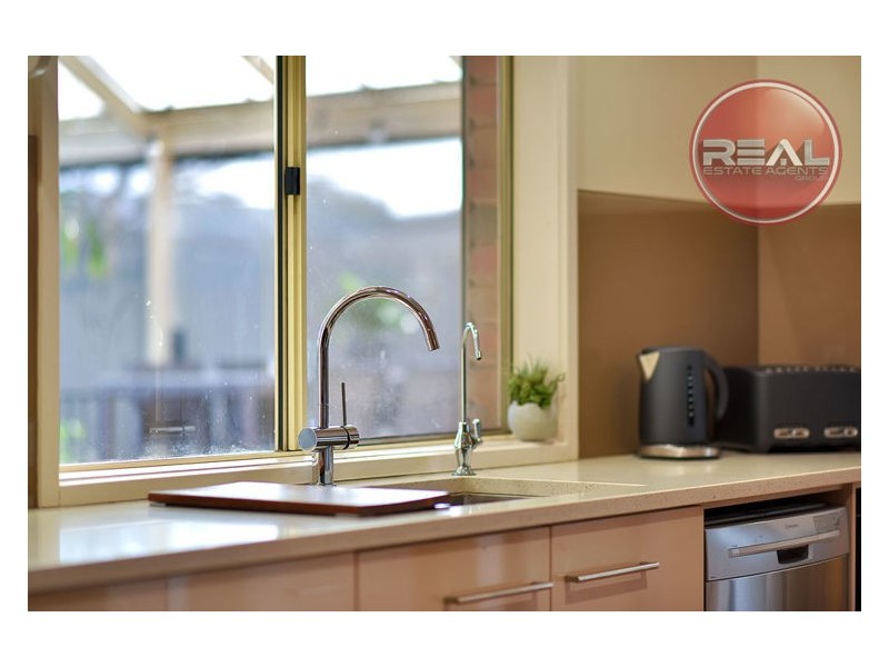 11 Thorne Street, Paralowie SA 5108