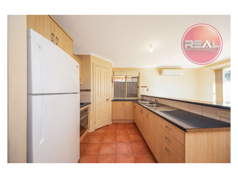 9 Lucy Street, Burton SA 5110