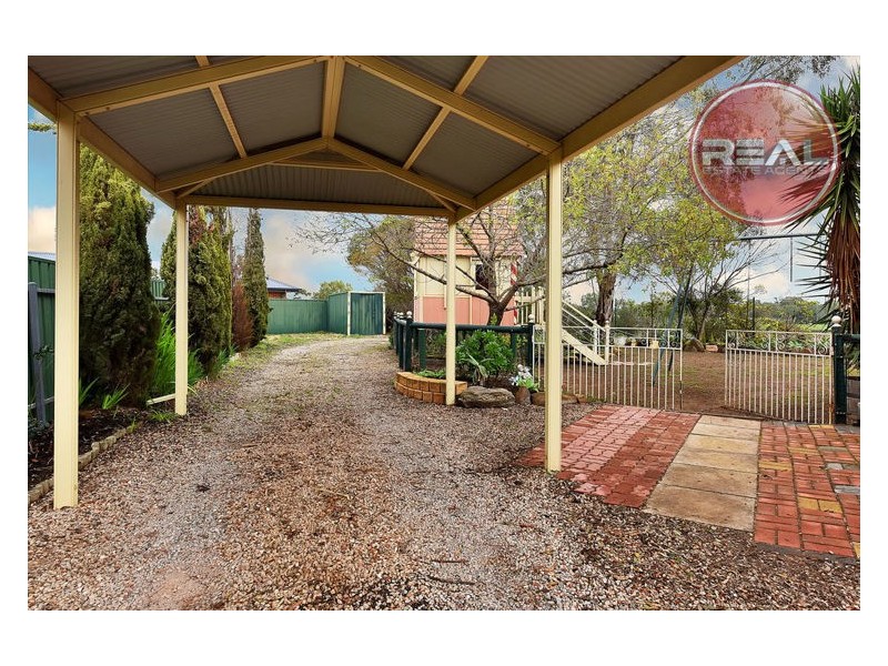 6 Jestina Court, Evanston SA 5116