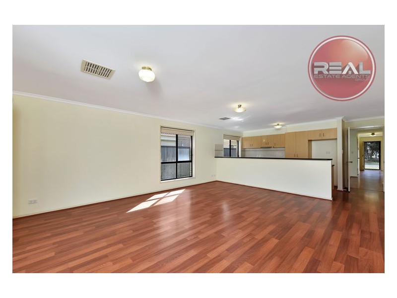 41 Lakeside Drive, Andrews Farm SA 5114